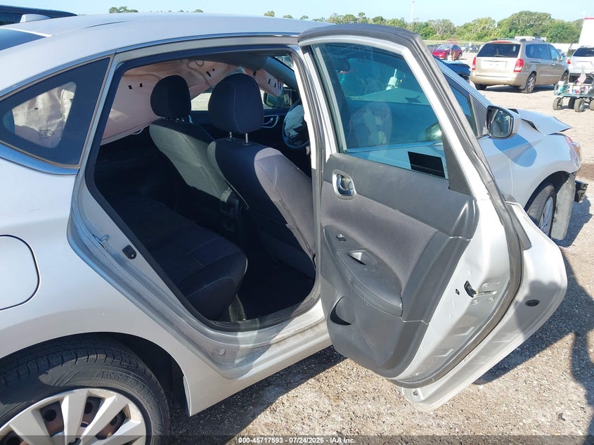 2016 Nissan Sentra VIN 3N1AB7AP7GL678778 IAAI salvage auction — FRONT END, Salvage Title, sold $600 on 2026-09-08 (photo 8)