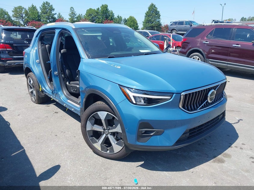 2025 Volvo Xc40 VIN YV4L12UE7S2587541 — IAAI salvage auction photo