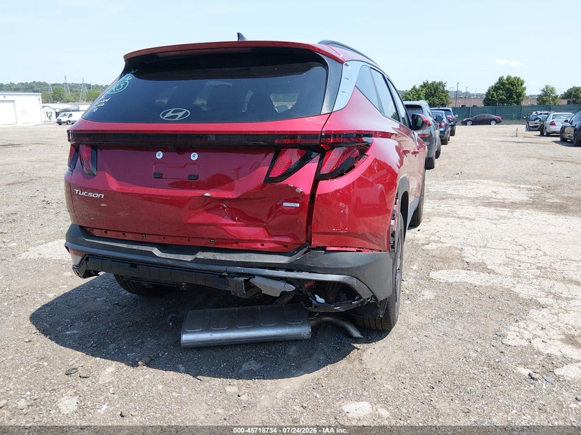 2026 Hyundai Tucson VIN 5NMJBCDE7TH712371 IAAI salvage auction — REAR END, Salvage Title, sold $15,800 on 2026-07-31 (photo 6)