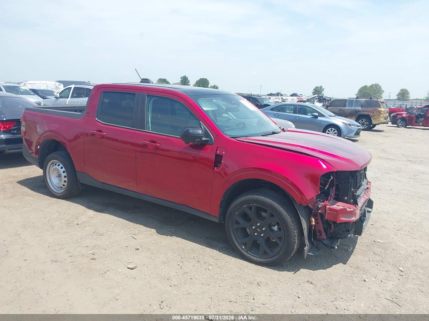 2025 Ford Maverick VIN 3FTTW8S34SRB28505 — IAAI salvage auction photo