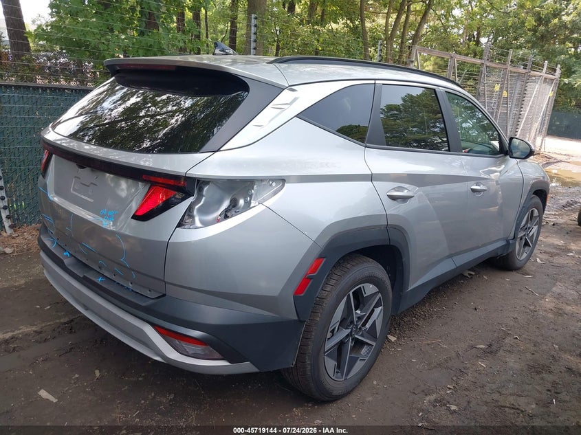 2025 Hyundai Tucson VIN 5NMJB3DE1SH574809 IAAI salvage auction — REAR END, Enterprise Vehicles Clear Only (South Carolina), sold $16,200 on 2026-07-30 (photo 4)