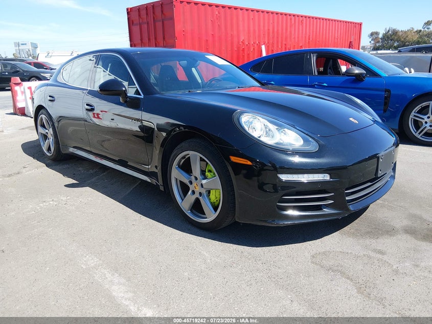 2015 Porsche Panamera VIN WP0AD2A72FL040961 — IAAI salvage auction photo