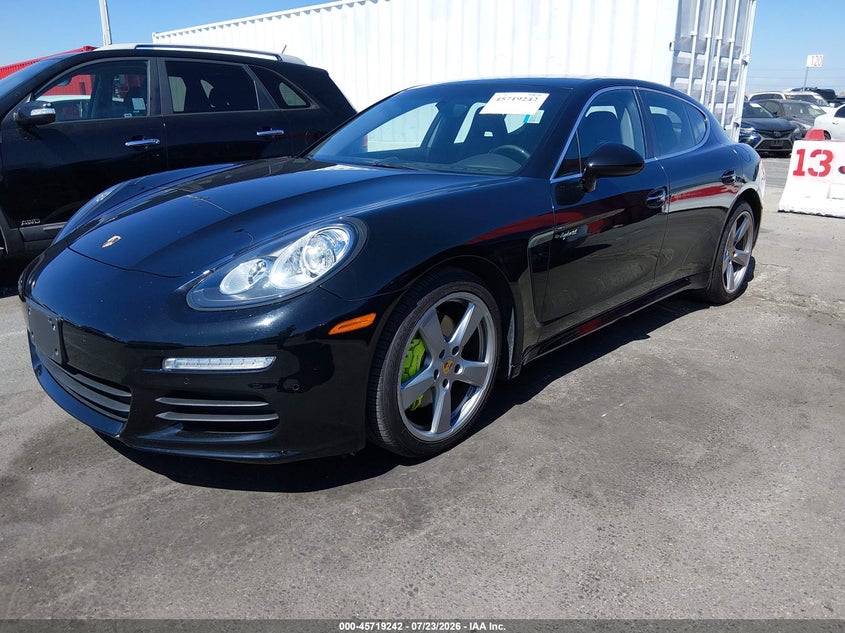 2015 Porsche Panamera VIN WP0AD2A72FL040961 IAAI salvage auction — NORMAL WEAR, Wait Title, sold $10,000 on 2026-08-20 (photo 2)