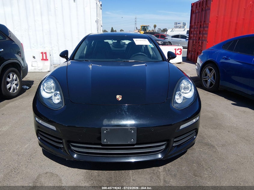 2015 Porsche Panamera VIN WP0AD2A72FL040961 IAAI salvage auction — NORMAL WEAR, Wait Title, sold $10,000 on 2026-08-20 (photo 6)