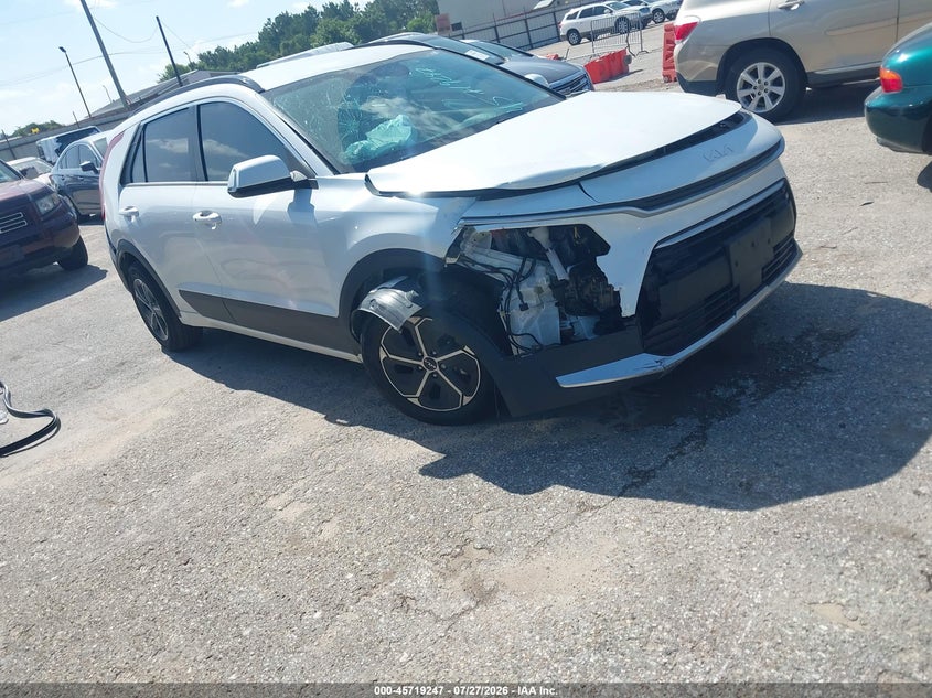 2023 Kia Niro VIN KNDCR3LEXP5047108 — IAAI salvage auction photo