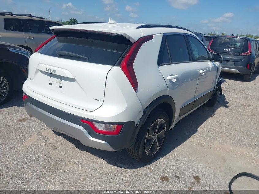 2023 Kia Niro VIN KNDCR3LEXP5047108 IAAI salvage auction — NORMAL WEAR, Original (Texas), sold $7,650 on 2026-08-21 (photo 4)