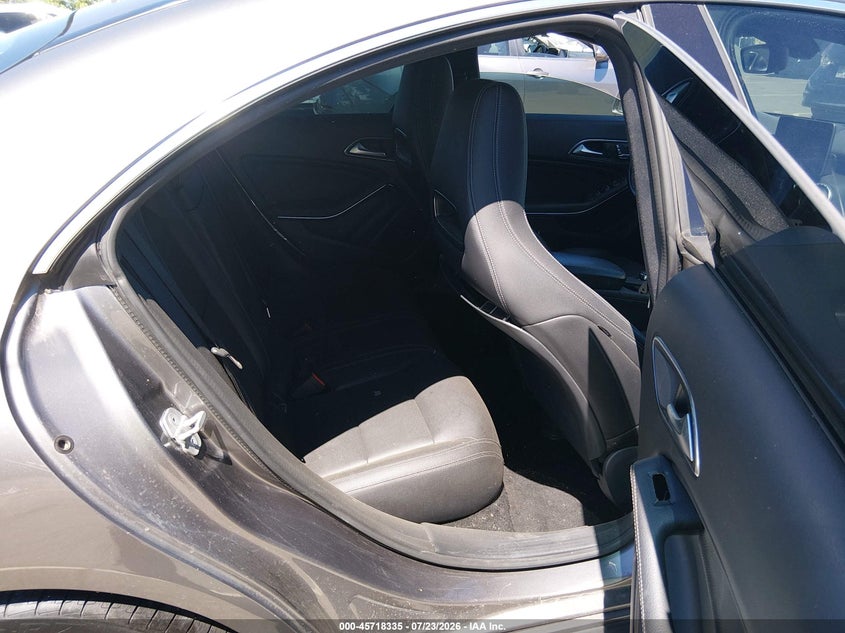 2017 Mercedes-benz Cla-klasse VIN WDDSJ4EB2HN465312 IAAI salvage auction — RIGHT SIDE, Salvage Title, sold $2,875 on 2026-08-19 (photo 8)