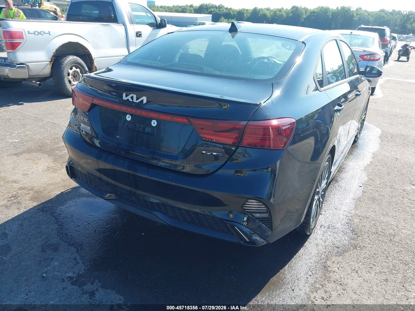 2024 Kia Forte VIN 3KPF54AD6RE808989 IAAI salvage auction — Left Front, Salvage, sold $5,400 on 2026-09-22 (photo 4)