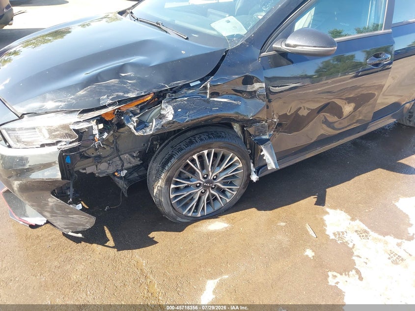 2024 Kia Forte VIN 3KPF54AD6RE808989 IAAI salvage auction — Left Front, Salvage, sold $5,400 on 2026-09-22 (photo 6)
