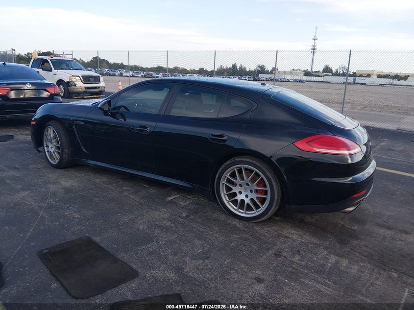 2014 Porsche Panamera VIN WP0AA2A74EL013929 IAAI salvage auction — WATER/FLOOD, Wait Title, sold $3,400 on 2026-08-20 (photo 3)