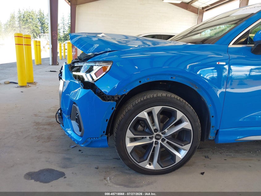 2019 Audi Q3 VIN WA1EECF3XK1074642 IAAI salvage auction — FRONT END, Salvage Title, sold $8,100 on 2026-08-19 (photo 6)