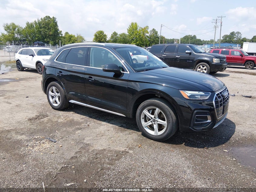 2021 Audi Q5 — VIN WA1AAAFY0M2017888