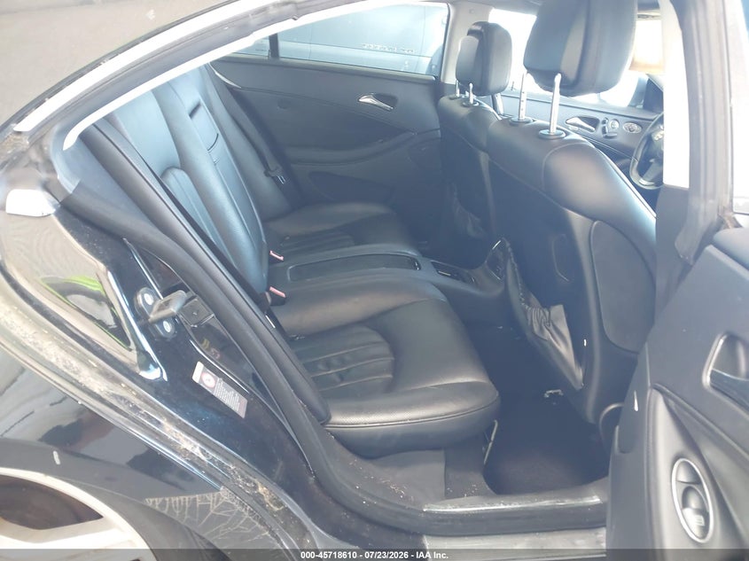 2011 Mercedes-benz Cls-klasse VIN WDDDJ7CB1BA167703 IAAI salvage auction — NORMAL WEAR, Clear (Florida), sold $800 on 2026-08-05 (photo 8)
