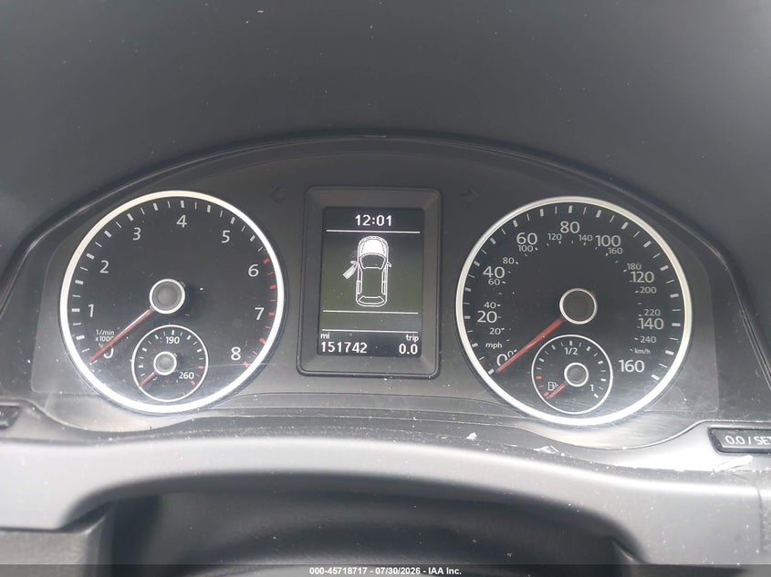 2016 Volkswagen Tiguan VIN WVGBV7AX5GW617833 IAAI salvage auction — ROLLOVER, Salvage Title, sold $425 on 2026-08-19 (photo 7)