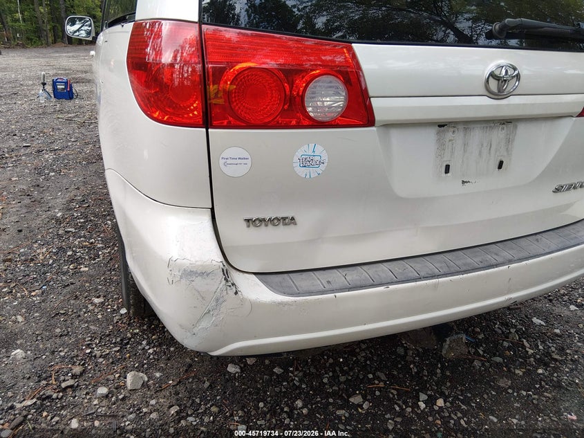 2008 Toyota Sienna VIN 5TDZK22C58S217041 IAAI salvage auction — NORMAL WEAR, Clear (Virginia), sold $500 on 2026-07-28 (photo 6)