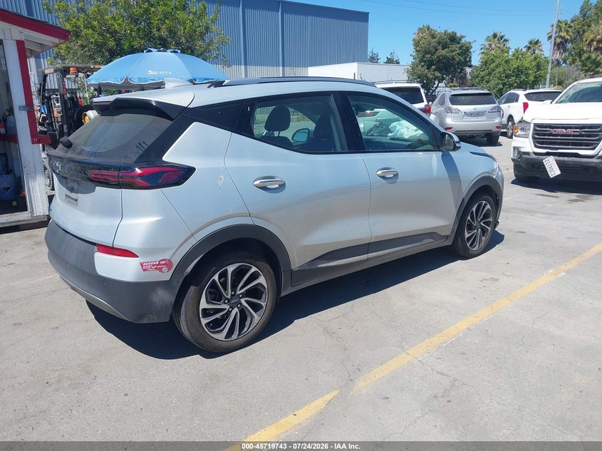 2023 Chevrolet Bolt euv VIN 1G1FZ6S04P4185813 IAAI salvage auction — FRONT END, Wait Title, sold $8,200 on 2026-08-06 (photo 4)