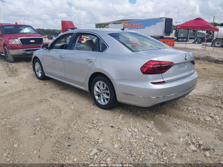 2017 Volkswagen Passat VIN 1VWAT7A3XHC050957 IAAI salvage auction — NORMAL WEAR, Clear (Florida), sold $1,950 on 2026-08-21 (photo 3)