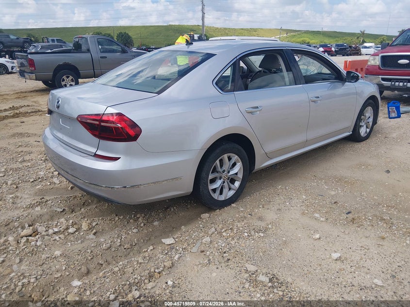 2017 Volkswagen Passat VIN 1VWAT7A3XHC050957 IAAI salvage auction — NORMAL WEAR, Clear (Florida), sold $1,950 on 2026-08-21 (photo 4)