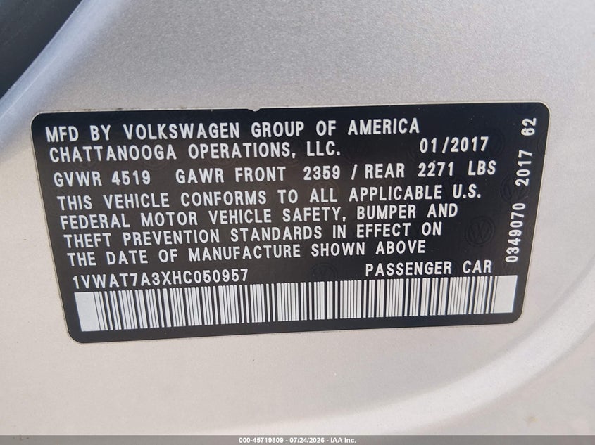 2017 Volkswagen Passat VIN 1VWAT7A3XHC050957 IAAI salvage auction — NORMAL WEAR, Clear (Florida), sold $1,950 on 2026-08-21 (photo 9)