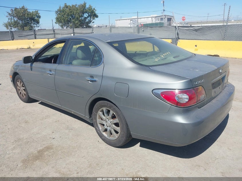 2004 Lexus ES VIN JTHBA30G245039233 IAAI salvage auction — NORMAL WEAR, Clear - Dealer Only (California), sold $500 on 2026-07-30 (photo 3)