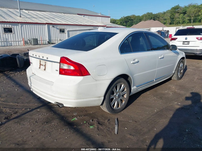 2010 Volvo S80 VIN YV1960AS9A1127146 IAAI salvage auction — NORMAL WEAR, Clear (Illinois), sold $850 on 2026-08-24 (photo 4)