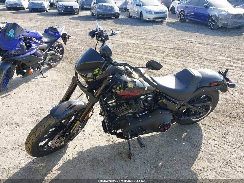 2026 Harley-davidson Low rider VIN 1HD1YWA22TB035209 IAAI salvage auction — SIDE, Wait Title, sold $7,600 on 2026-08-25 (photo 2)