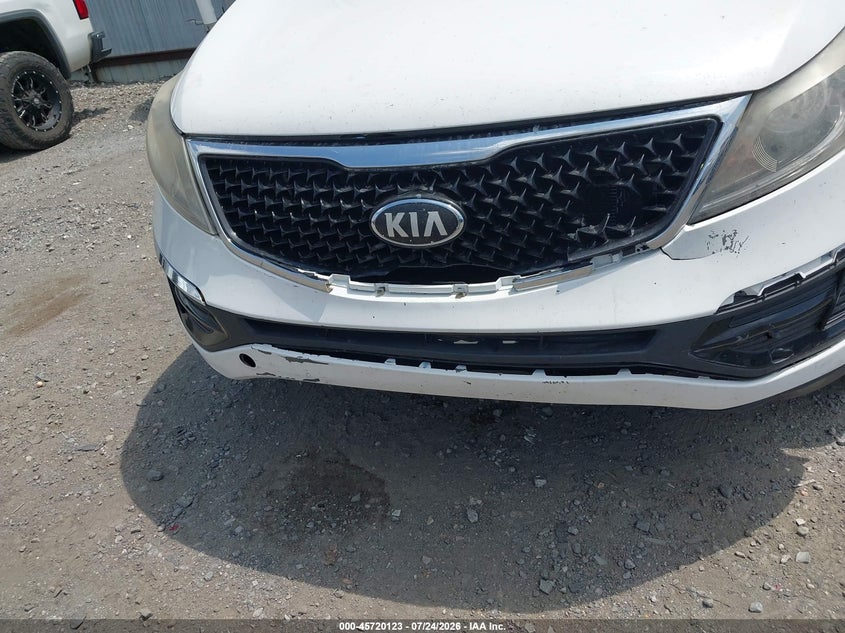 2014 Kia Sportage VIN KNDPB3AC7E7566321 IAAI salvage auction — NORMAL WEAR, Salvage (Arkansas), sold $25 on 2026-07-29 (photo 6)