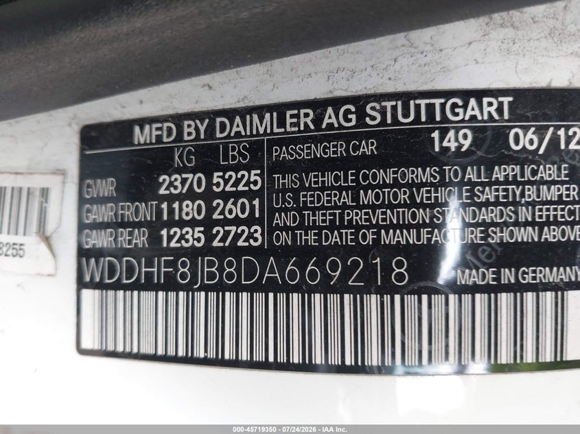 2013 Mercedes-benz E-klasse VIN WDDHF8JB8DA669218 IAAI salvage auction — SIDE, Clear (Wisconsin), sold $1,625 on 2026-08-11 (photo 9)