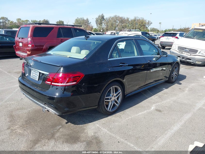 2014 Mercedes-benz E-klasse VIN WDDHF5KB4EA975539 IAAI salvage auction — NORMAL WEAR, Clear - Dealer Only (California), sold $25 on 2026-07-30 (photo 4)