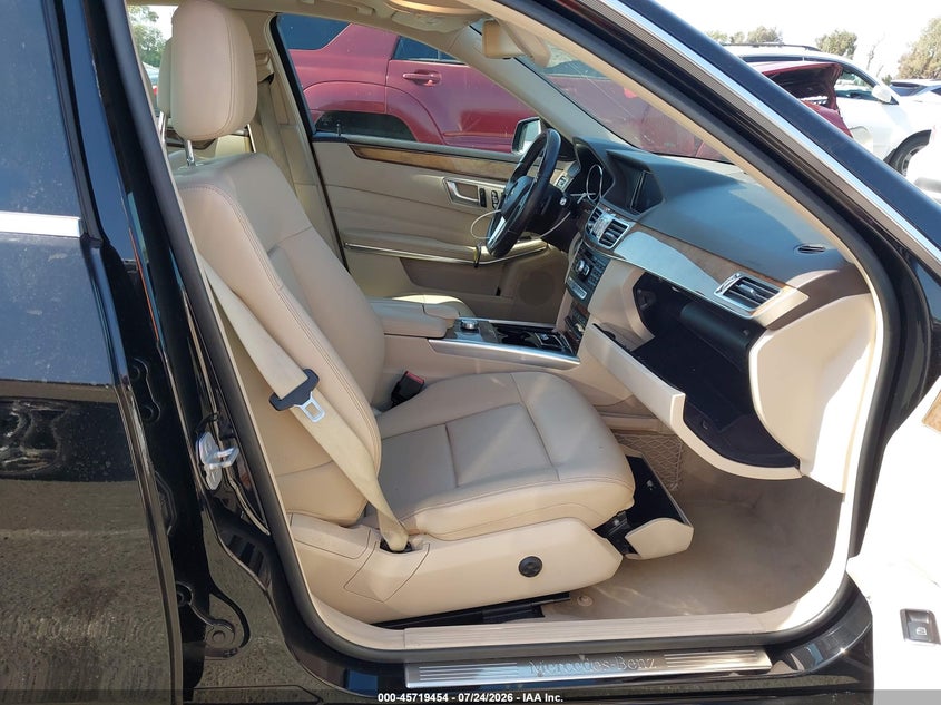 2014 Mercedes-benz E-klasse VIN WDDHF5KB4EA975539 IAAI salvage auction — NORMAL WEAR, Clear - Dealer Only (California), sold $25 on 2026-07-30 (photo 5)