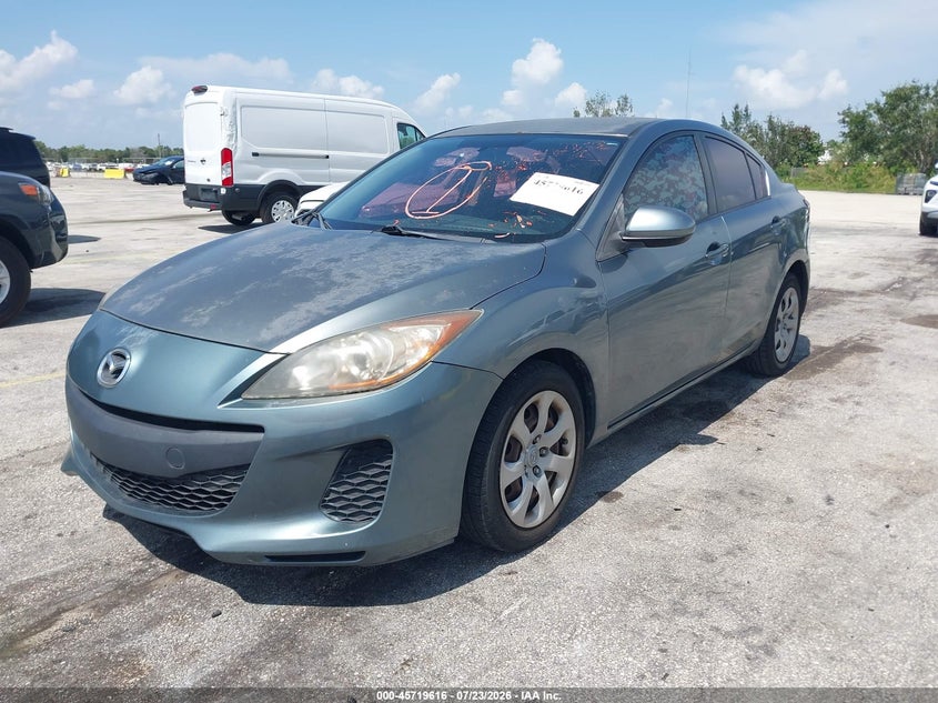2013 Mazda 3 VIN JM1BL1U70D1705748 IAAI salvage auction — NORMAL WEAR, Wait Title, sold $50 on 2026-07-30 (photo 2)
