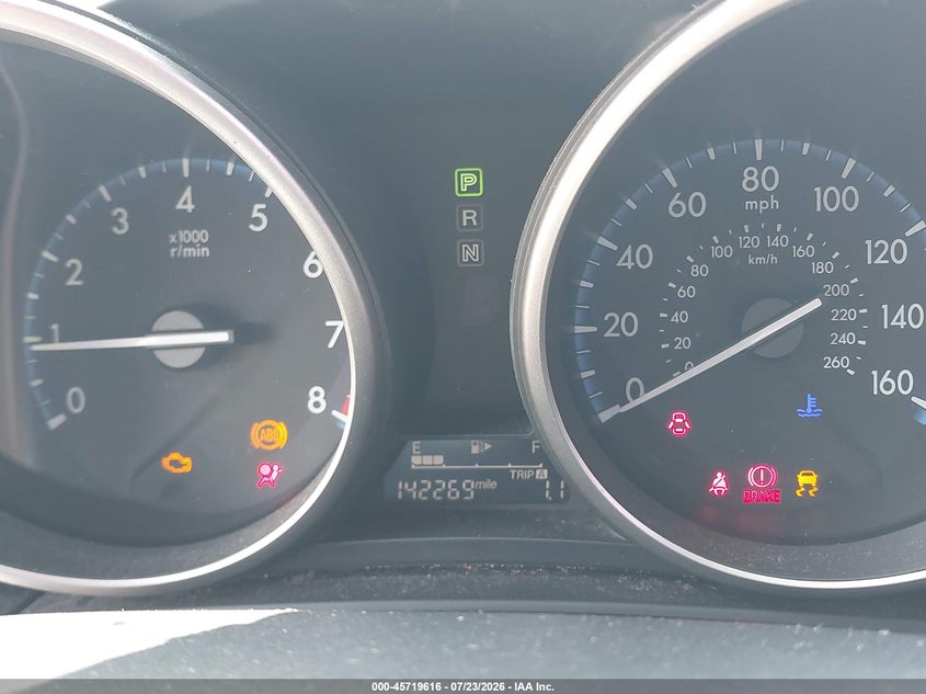 2013 Mazda 3 VIN JM1BL1U70D1705748 IAAI salvage auction — NORMAL WEAR, Wait Title, sold $50 on 2026-07-30 (photo 7)