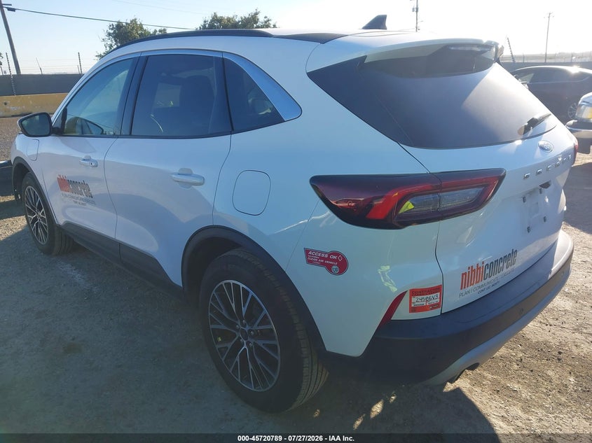 2023 Ford Escape VIN 1FMCU0E12PUA67524 IAAI salvage auction — FRONT END, Salvage (California), sold $8,400 on 2026-08-20 (photo 3)