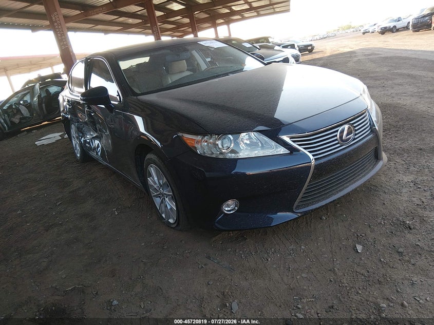 2015 Lexus ES VIN JTHBW1GGXF2098773 IAAI salvage auction — RIGHT SIDE, Salvage Title, sold $4,650 on 2026-09-10 (photo 1)