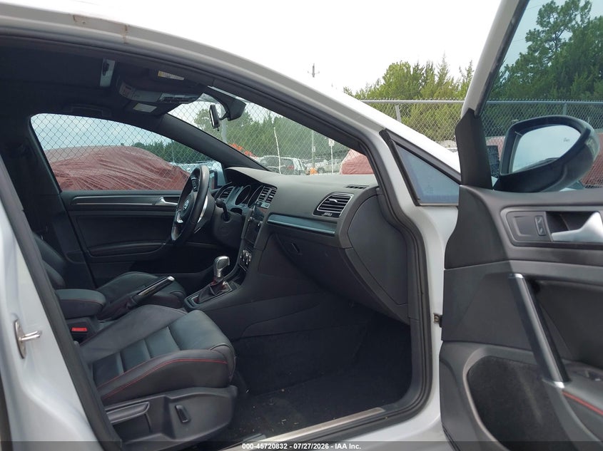 2019 Volkswagen Golf gti VIN 3VW6T7AU3KM002379 IAAI salvage auction — NORMAL WEAR, Salvage Title, sold $10,600 on 2026-08-20 (photo 5)
