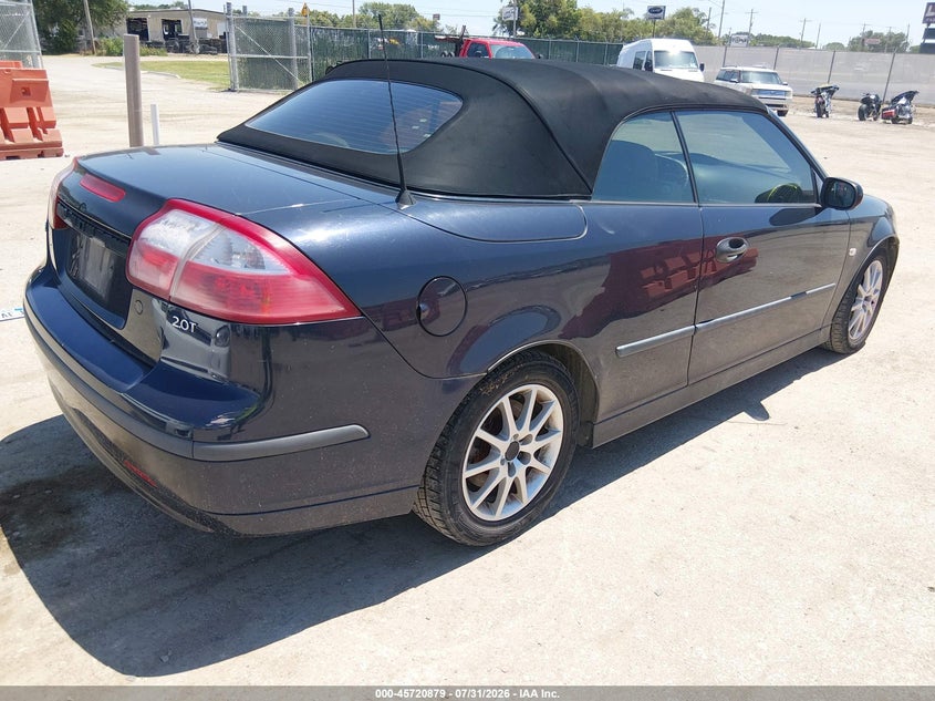 2004 Saab 9-3 VIN YS3FD79Y646005019 IAAI salvage auction — NORMAL WEAR, Clear (Kansas), sold $275 on 2026-08-14 (photo 4)