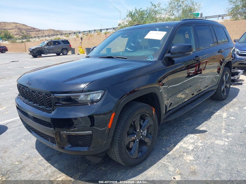 2023 Jeep Grand cherokee VIN 1C4RJKBG4P8869190 IAAI salvage auction — SIDE, Wait Title, sold $13,750 on 2026-09-12 (photo 2)