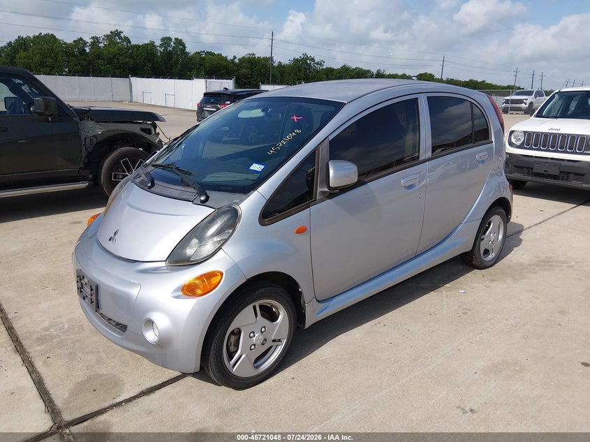 2012 Mitsubishi I miev VIN JA3215H10CU022334 IAAI salvage auction — NORMAL WEAR, Original (Texas), sold $1,325 on 2026-07-31 (photo 6)