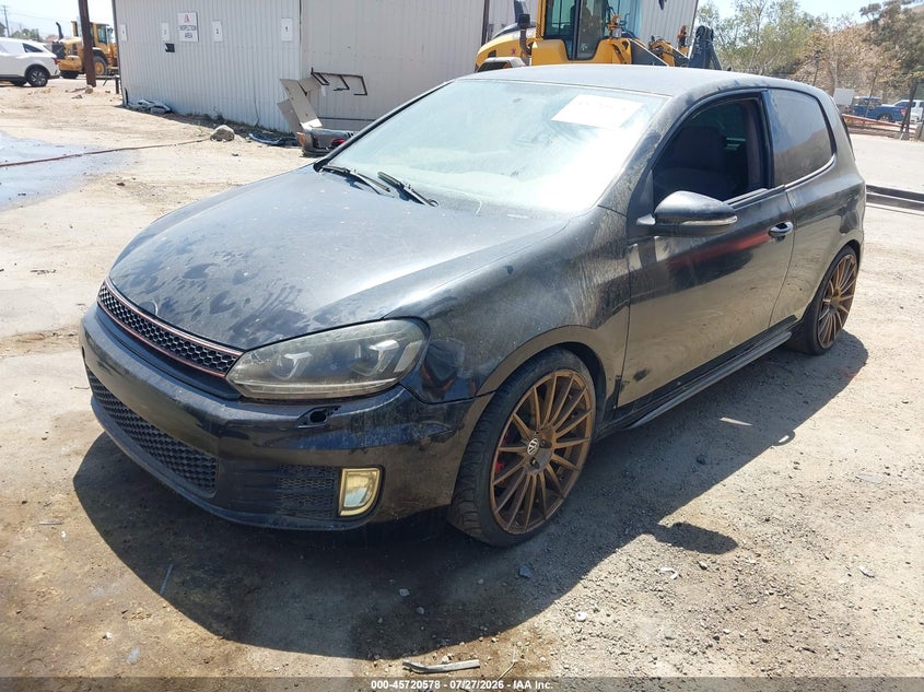 2010 Volkswagen Gti VIN WVWFD7AJ9AW140285 IAAI salvage auction — NORMAL WEAR, Salvage Title - Dealer (California), sold $800 on 2026-08-04 (photo 2)