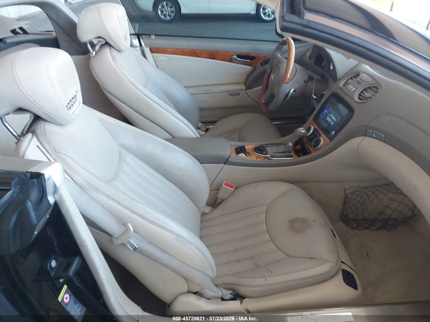 2011 Mercedes-benz Sl-class VIN WDBSK7BA6BF165437 IAAI salvage auction — RIGHT SIDE, Salvage (California), sold $4,050 on 2026-08-13 (photo 8)