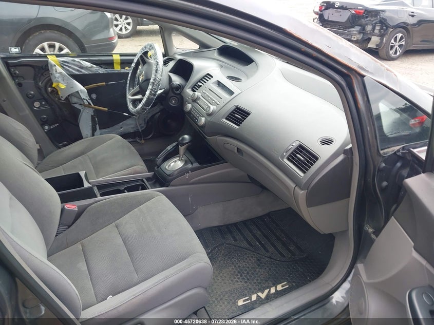 2010 Honda Civic VIN 2HGFA1F37AH557419 IAAI salvage auction — FRONT & REAR, Clear (Massachusetts), sold $675 on 2026-08-03 (photo 5)