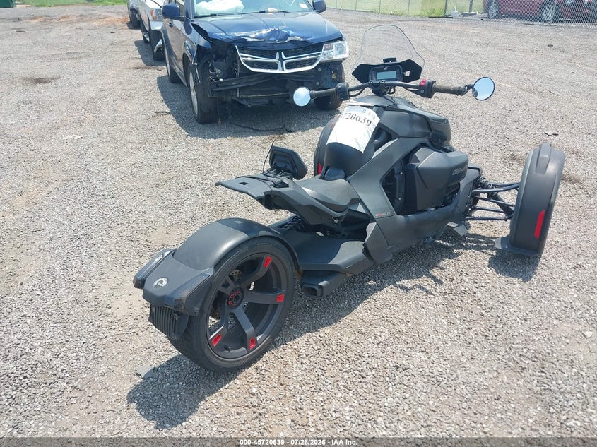 2020 Can-am/ brp Ryker VIN 3JB2FEF21LJ001239 IAAI salvage auction — FRONT END, Salvage Title, sold $675 on 2026-09-09 (photo 4)