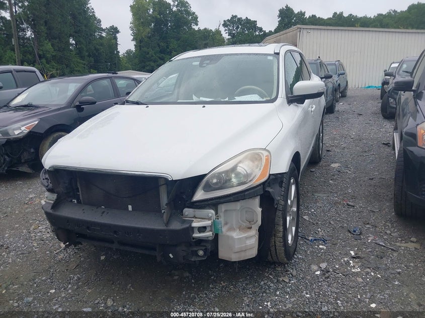 2013 Volvo Xc60 VIN YV4952DL3D2452055 IAAI salvage auction — FRONT END, Wait Title, sold $975 on 2026-09-03 (photo 2)