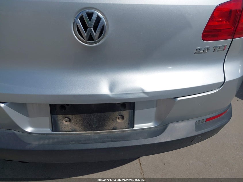 2013 Volkswagen Tiguan VIN WVGAV3AX0DW596146 IAAI salvage auction — NORMAL WEAR, Original (Texas), sold $1,100 on 2026-08-04 (photo 6)