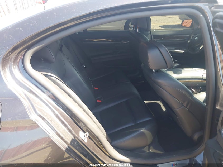 2014 BMW 7er VIN WBAYA8C50ED824986 IAAI salvage auction — FRONT END, Salvage Title, sold $750 on 2026-08-04 (photo 8)