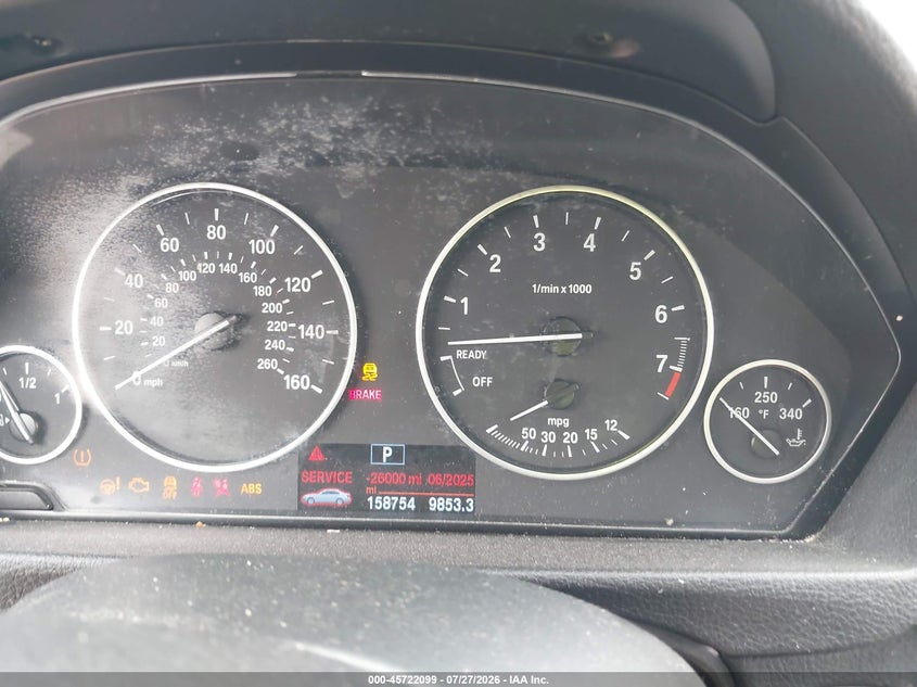 2015 BMW 3er VIN WBA3C3G59FNS76533 IAAI salvage auction — NORMAL WEAR, Clear (Illinois), sold $675 on 2026-08-17 (photo 7)