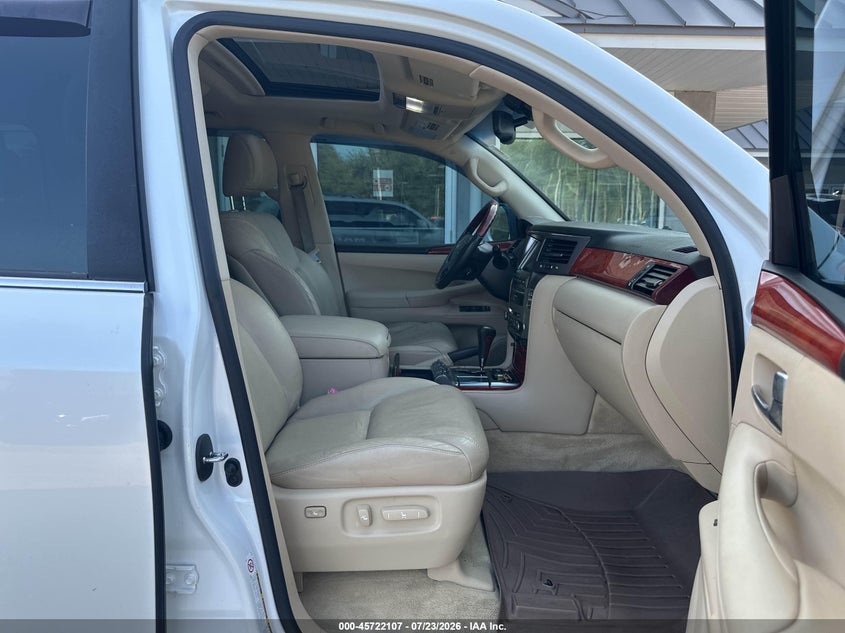 2008 Lexus Lx VIN JTJHY00W084011226 IAAI salvage auction — NORMAL WEAR, Clear (Massachusetts), sold $2,050 on 2026-07-29 (photo 5)