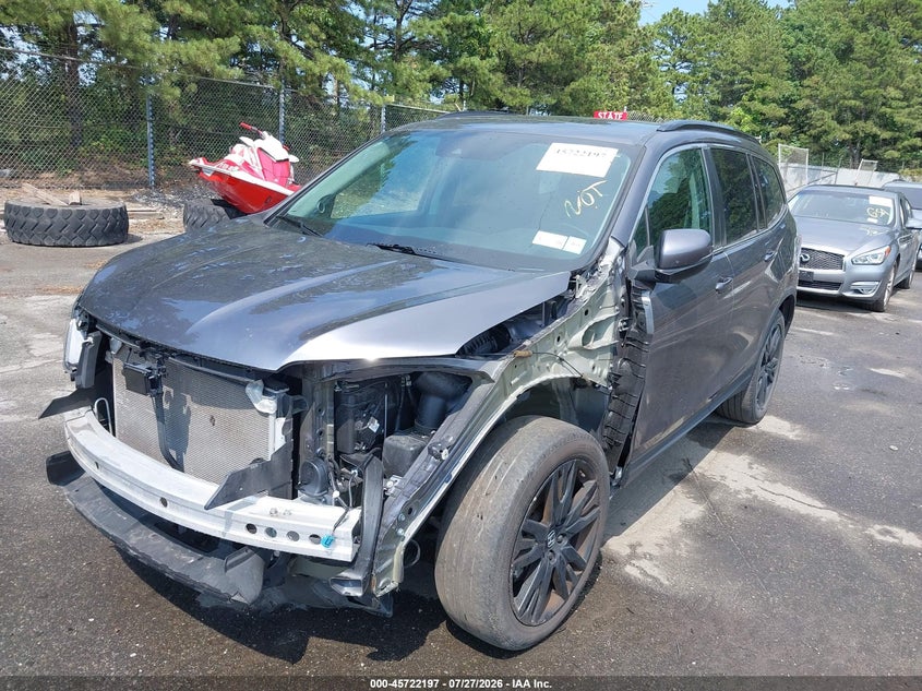 2022 Honda Pilot VIN 5FNYF6H20NB056202 IAAI salvage auction — FRONT END, Wait Title, sold $10,500 on 2026-08-18 (photo 2)