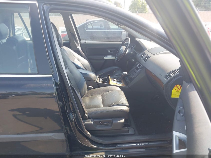 2004 Volvo Xc90 VIN YV1CZ91H941069582 IAAI salvage auction — NORMAL WEAR, Clear (Missouri), sold $325 on 2026-08-17 (photo 5)