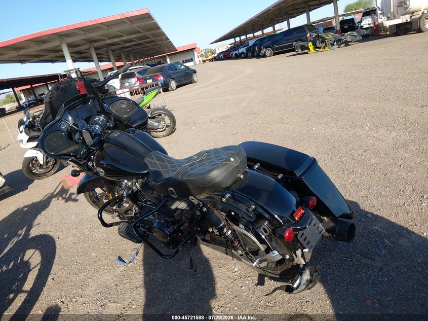 2021 Harley-davidson Fltrxs VIN 1HD1KTP10MB676813 IAAI salvage auction — SIDE, Salvage (Arizona), sold $7,200 on 2026-09-02 (photo 3)